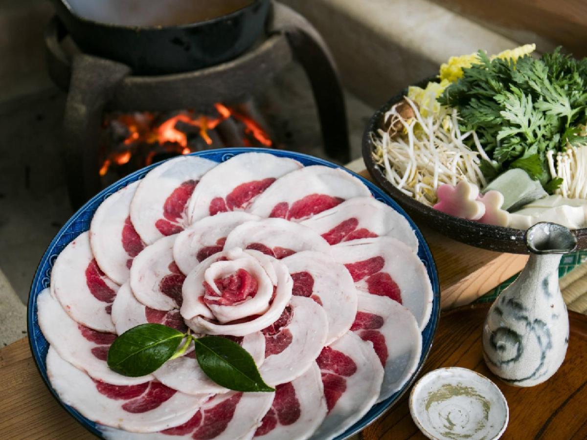 Ryokan Kigusuriya Nantan Ngoại thất bức ảnh